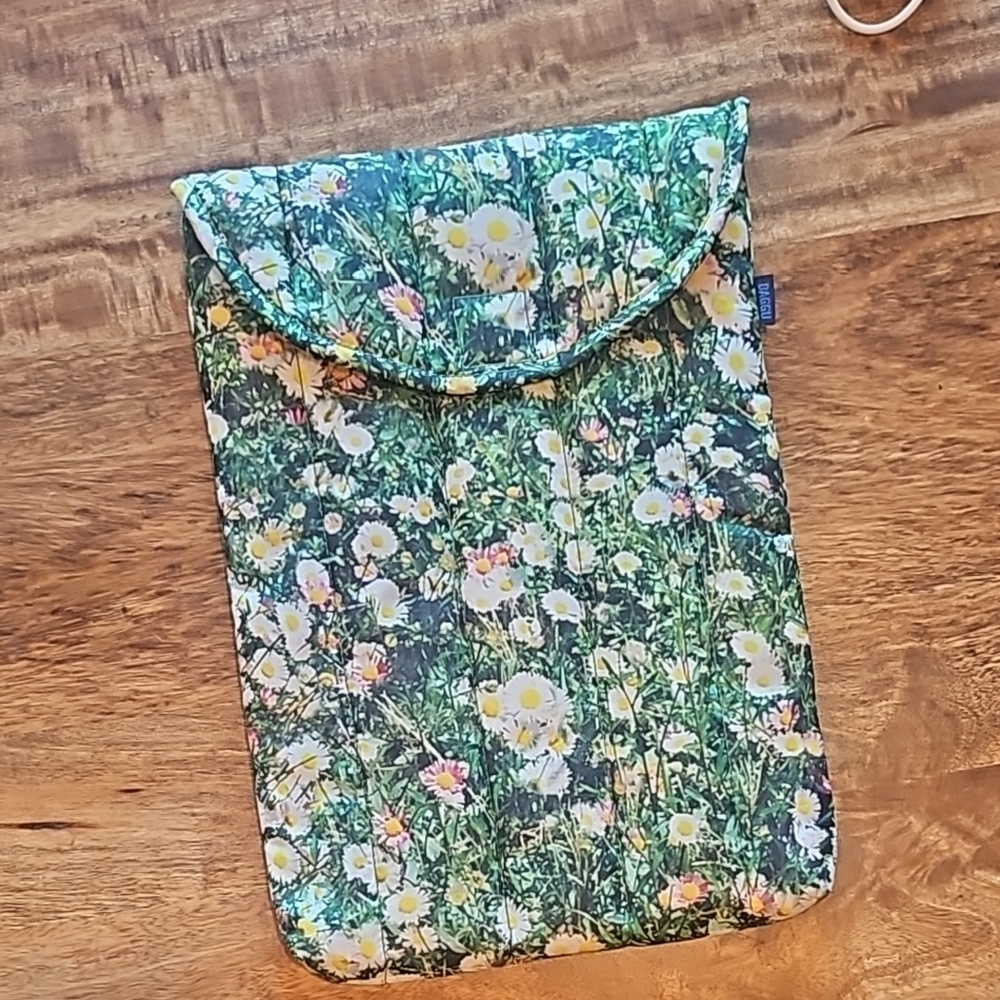 Floral Quilted Pouch